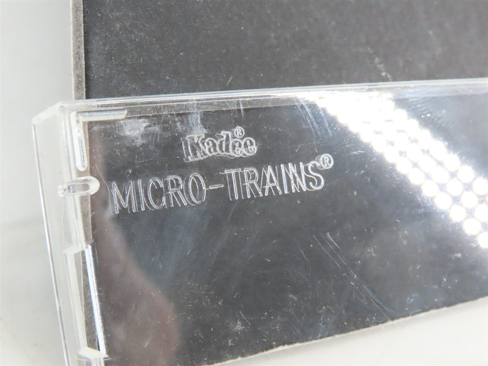 N Scale Micro-Trains MTL 65160 JLSX Jones & Laughlin Steel 39' Tank Car 1028 RTR