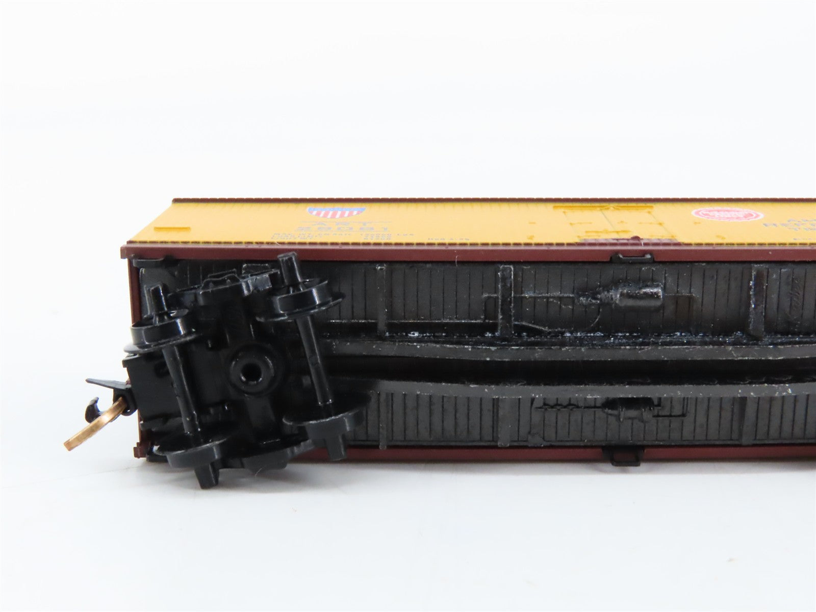 N Scale Micro-Trains MTL 49290 American Refrigerator Transit 40' Reefer RTR