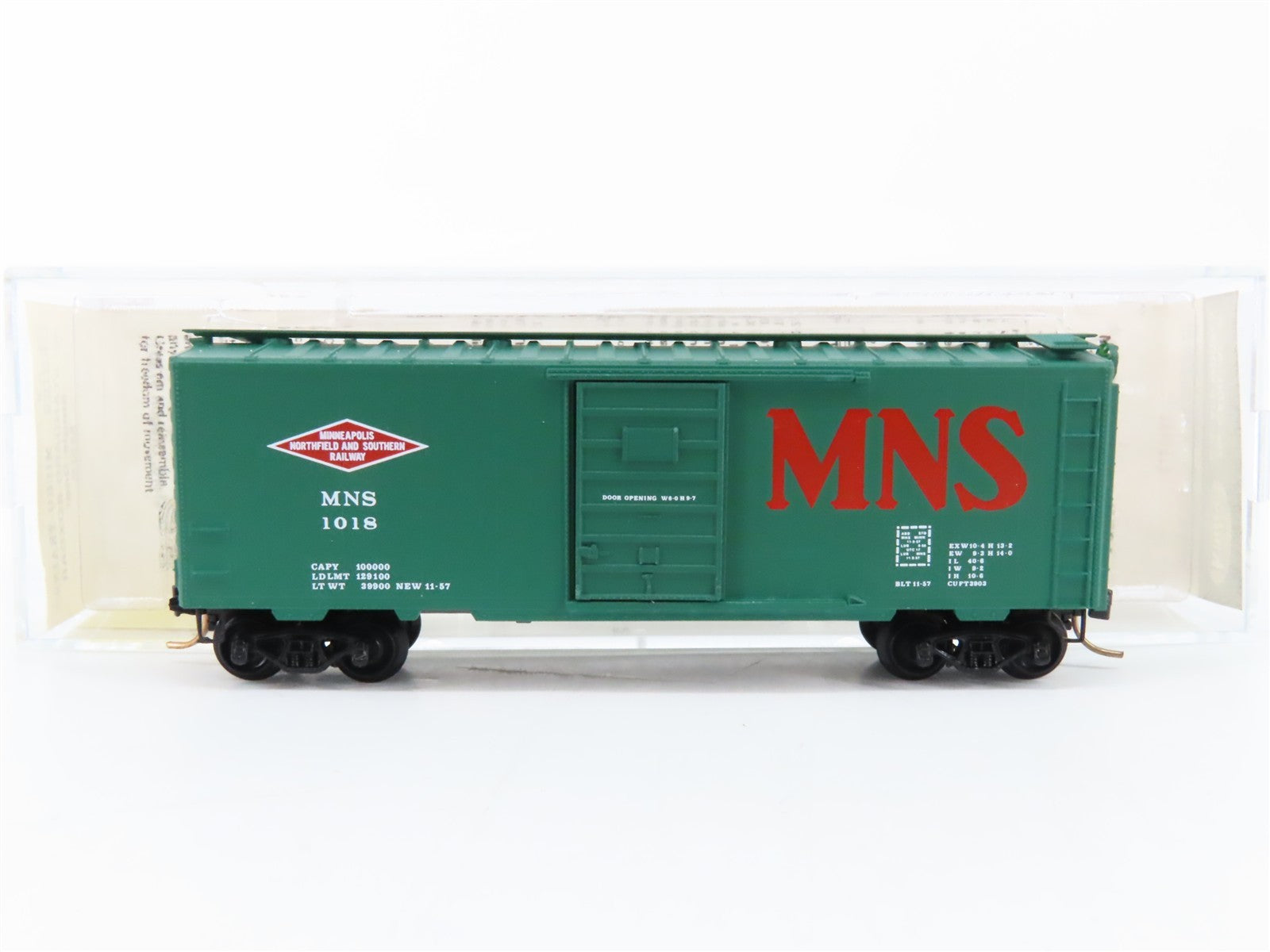N Scale Kadee Micro-Trains MTL 20840 MNS 40' Single Door Box Car 1018 RTR