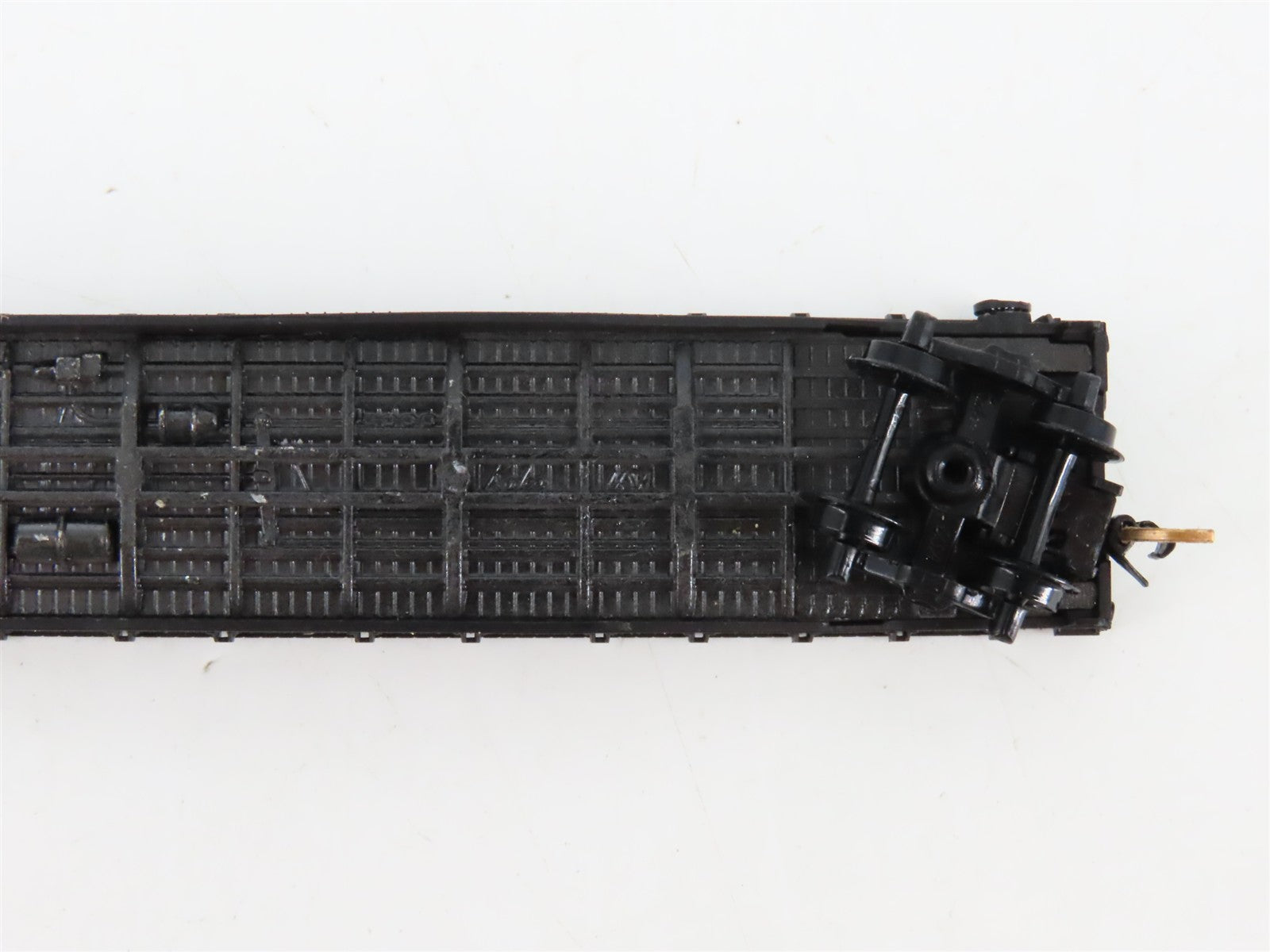 N Scale Micro-Trains MTL 45150 Toronto, Hamilton & Buffalo 50' Flat Car RTR