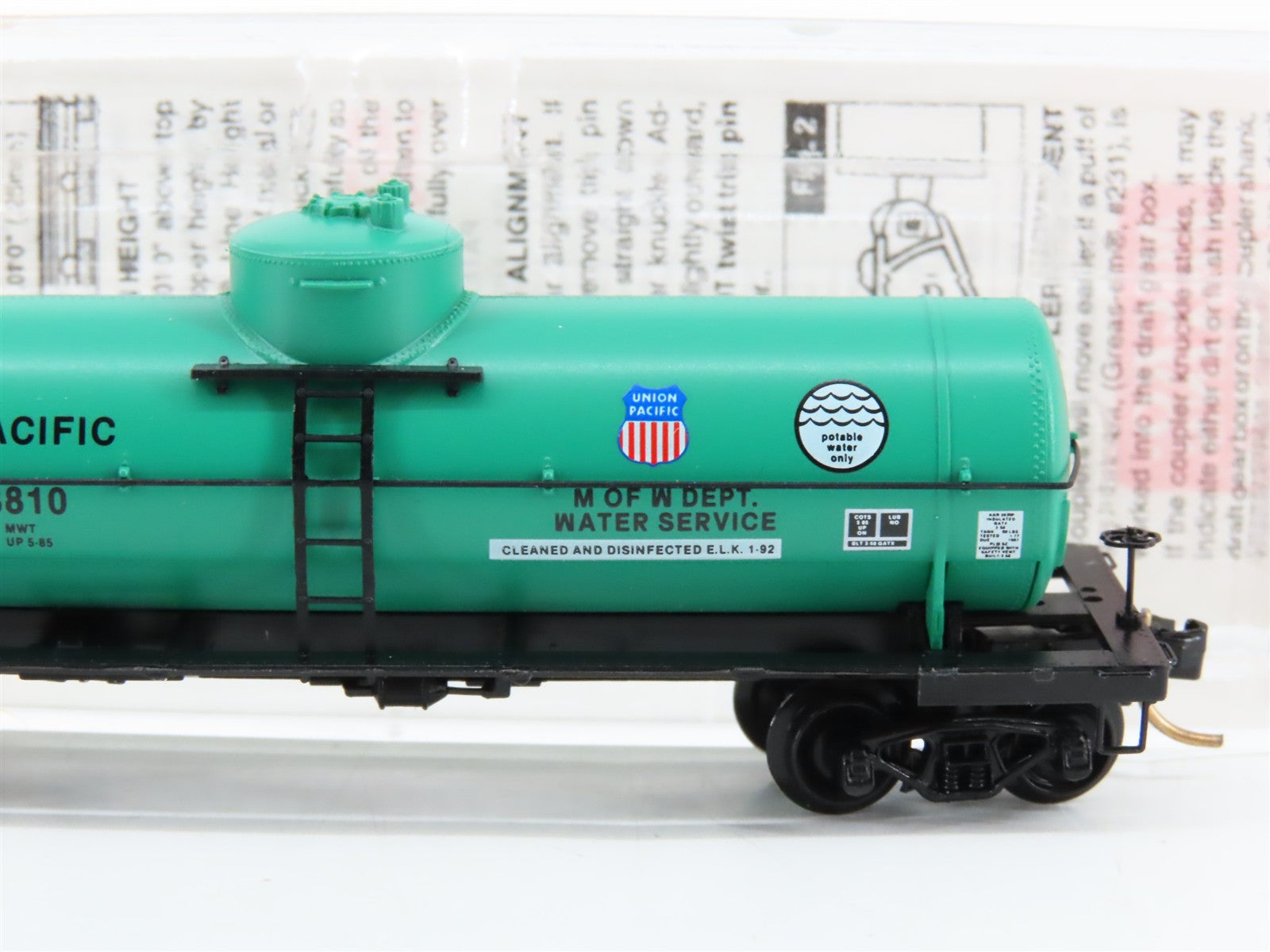 N Scale Micro-Trains MTL 65340 UP Union Pacific 39' Single Dome Tank Car RTR