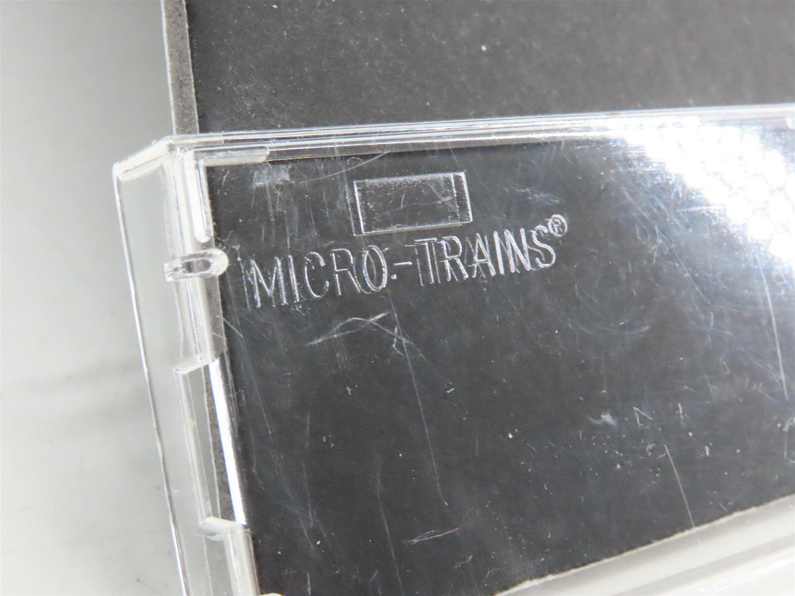 N Scale Micro-Trains MTL 65340 UP Union Pacific 39' Single Dome Tank Car RTR