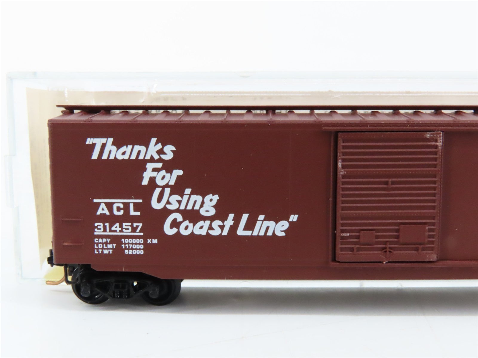 N Kadee Micro-Trains MTL 31140 ACL Atlantic Coast Line 50' Box Car 31457 RTR