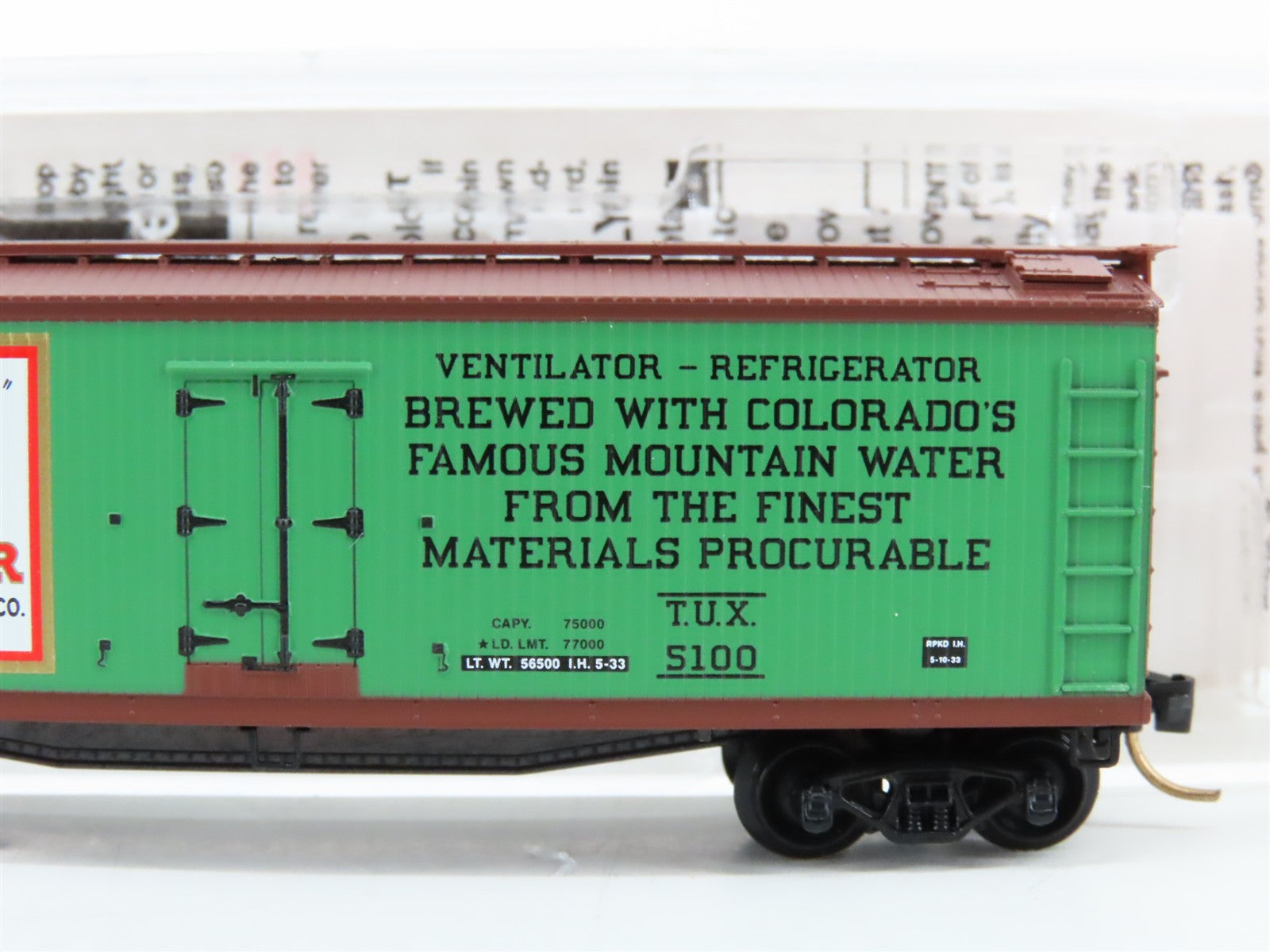 N Scale Micro-Trains MTL 49440 Tivoli Beer 40' Double-Sheathed Wood Reefer RTR