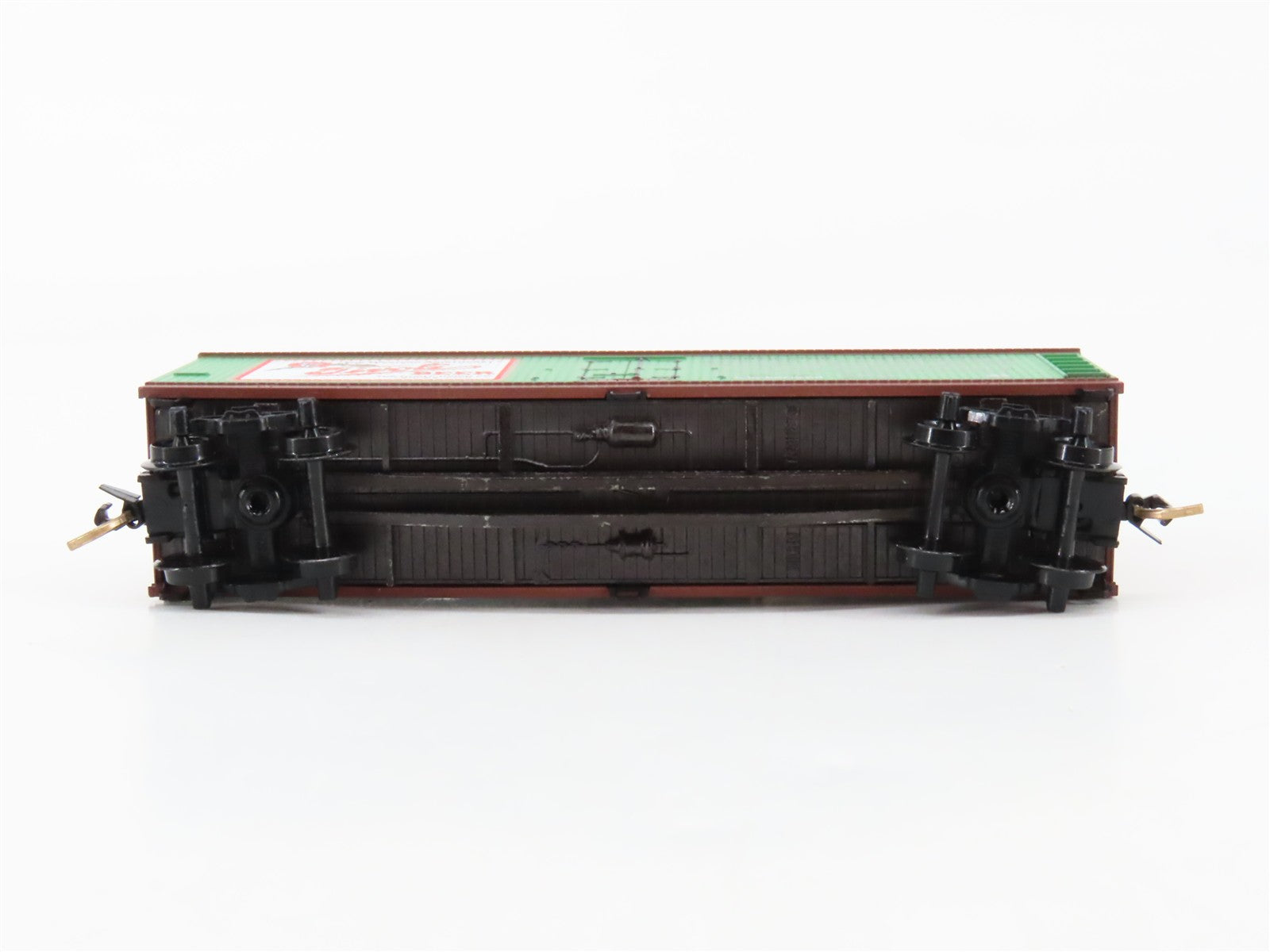 N Scale Micro-Trains MTL 49440 Tivoli Beer 40' Double-Sheathed Wood Reefer RTR