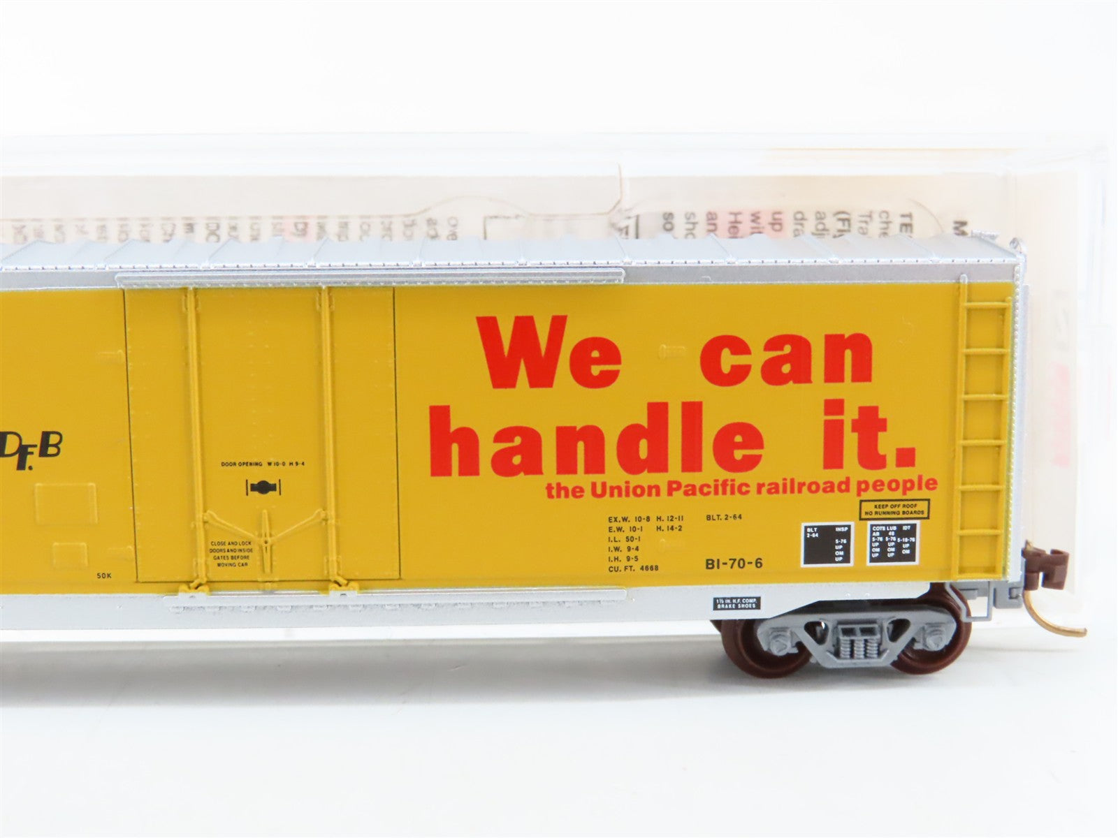 N Scale Micro-Trains MTL 38240 UP Union Pacific 50' Box Car 492915 RTR