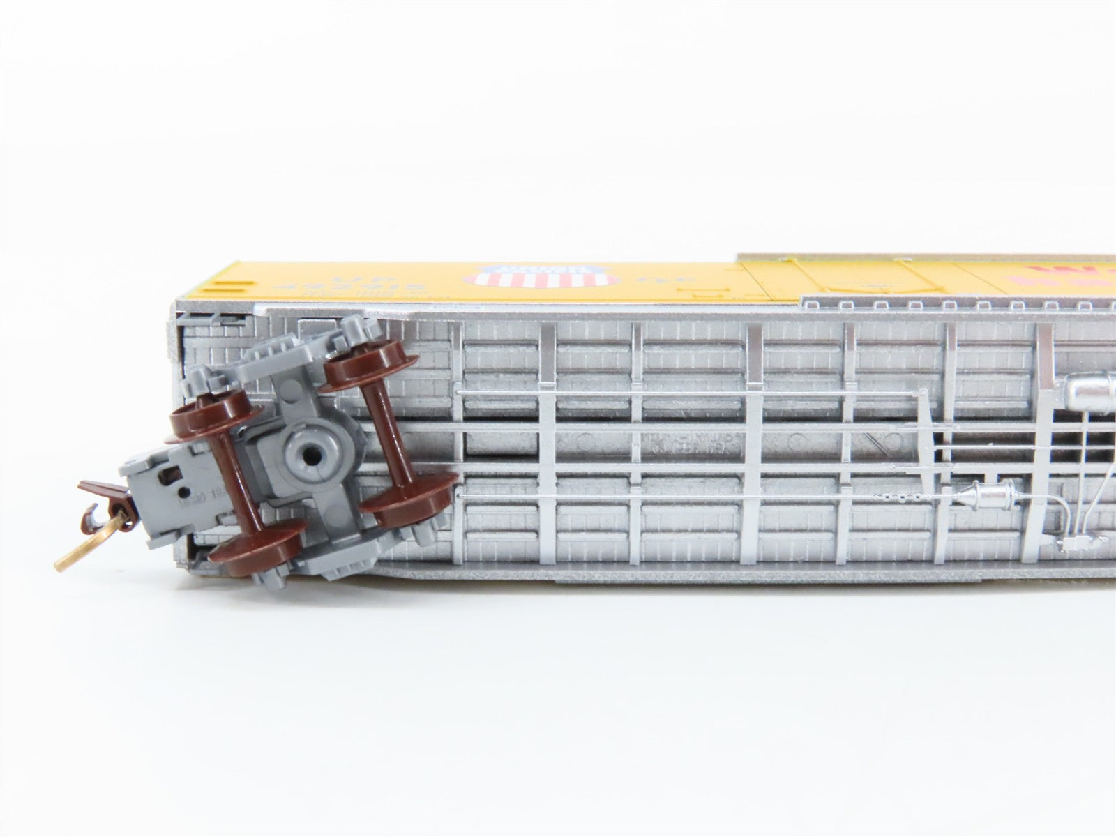 N Scale Micro-Trains MTL 38240 UP Union Pacific 50' Box Car 492915 RTR