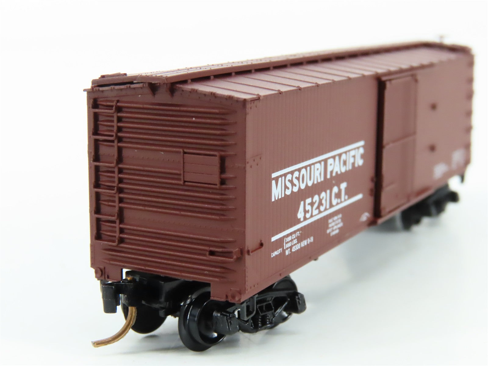 N Scale Micro-Trains MTL 39090 Missouri Pacific 40' Box Car 45231 RTR