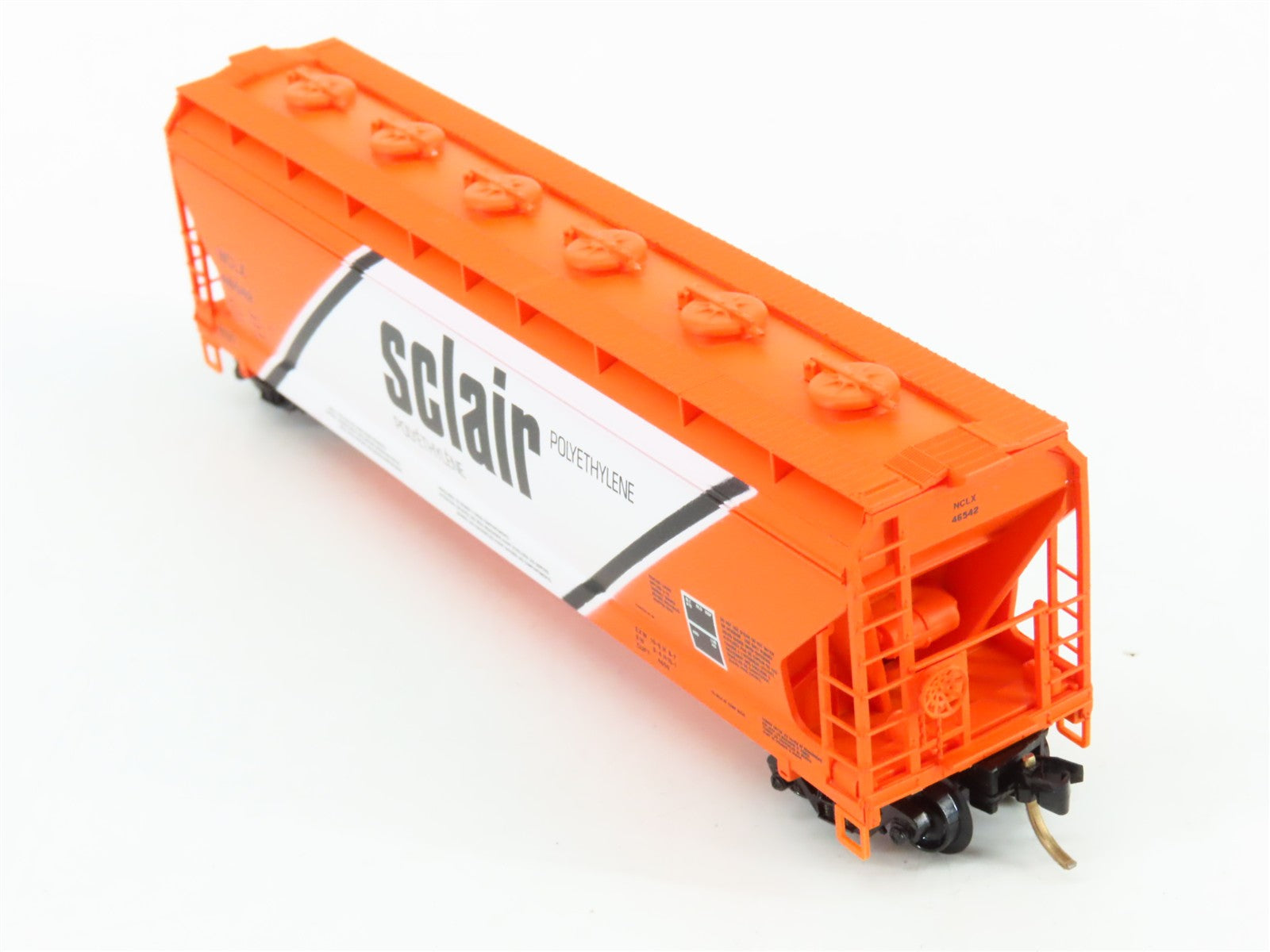 N Scale Micro-Trains MTL 93040 Sclair 3-Bay ACF Center Flow Covered Hopper RTR