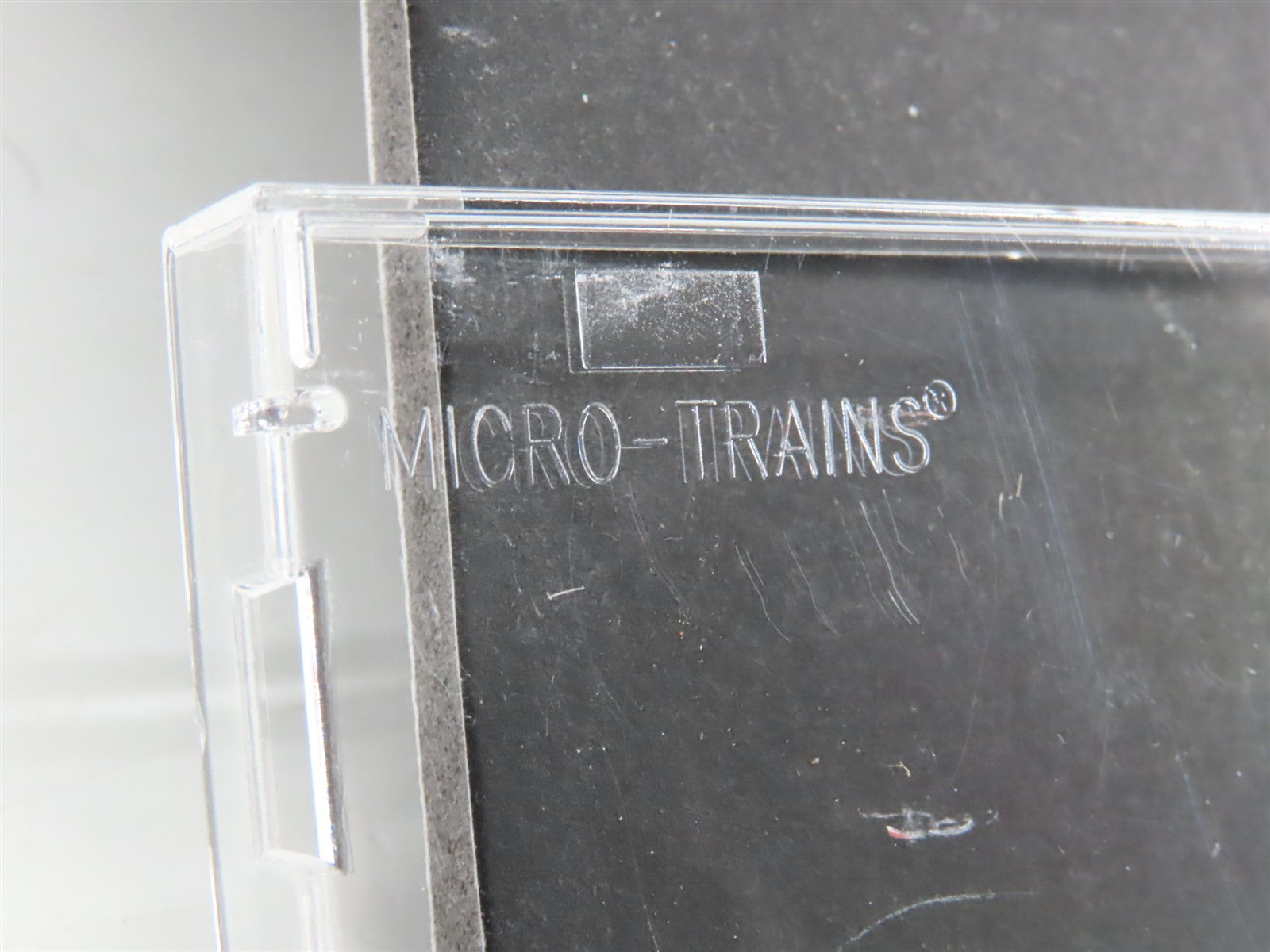 N Scale Micro-Trains MTL 58020 Schwarzschild & Sulzberger 36' Reefer RTR