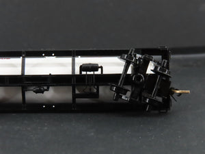N Scale Micro-Trains MTL 65420 BEPX Belcher Oil Co. 39' Single Dome Tank Car RTR
