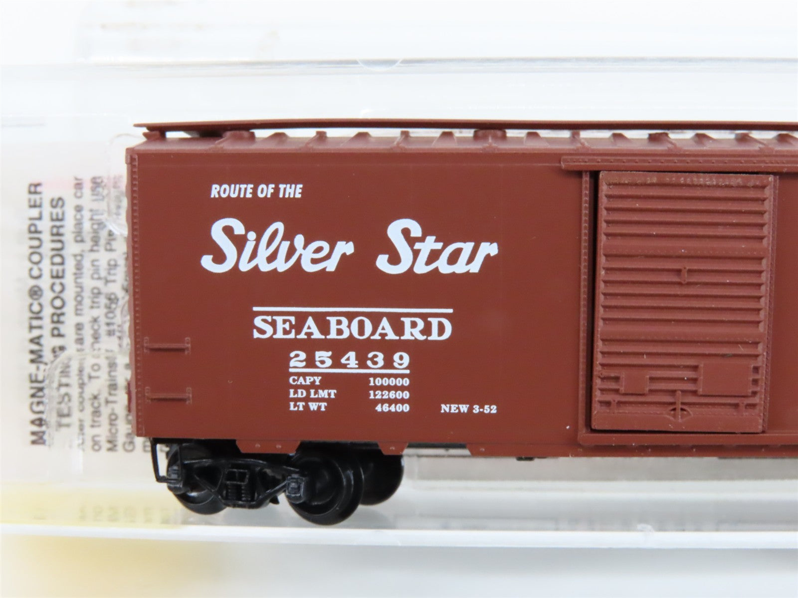 N Scale Micro-Trains MTL 20650 SAL Seaboard Silver Star 40' Box Car 25439 RTR