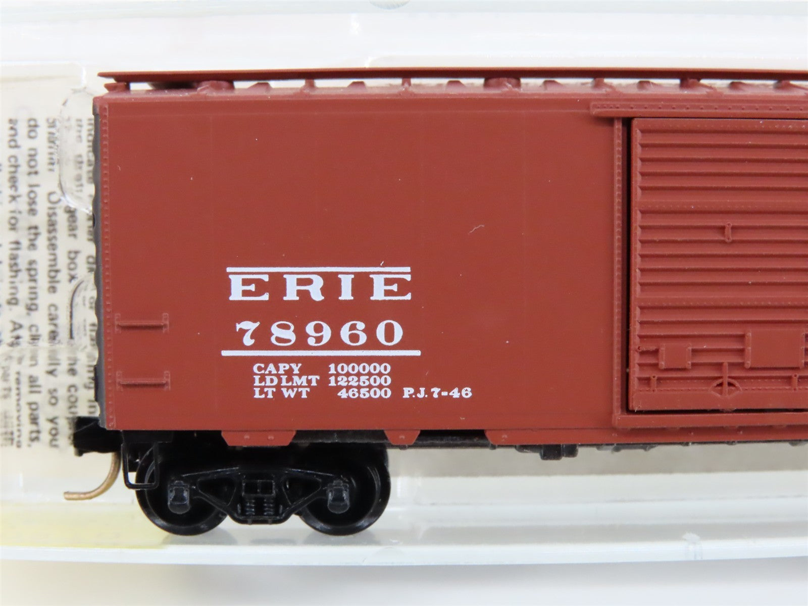N Scale Kadee Micro-Trains MTL 20870 Erie 40' Single Door Box Car 78960 RTR