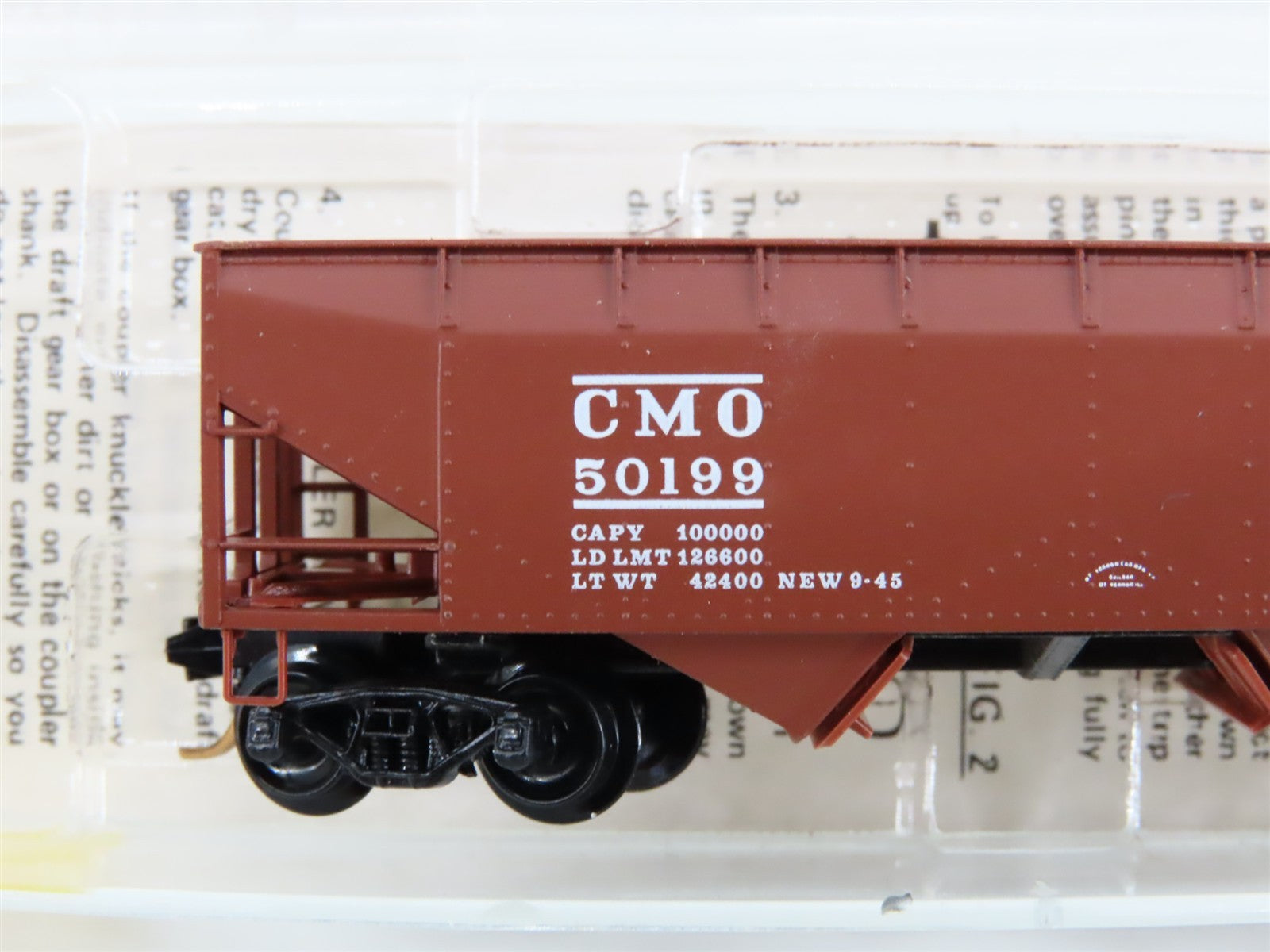 N Kadee Micro-Trains MTL 55250 CMO Chicago & North Western 2-Bay Hopper 50199