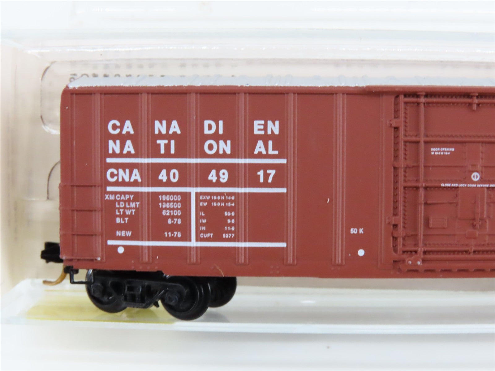 N Scale Micro-Trains MTL 27110 CNA Canadian National 50' Box Car 404917 RTR