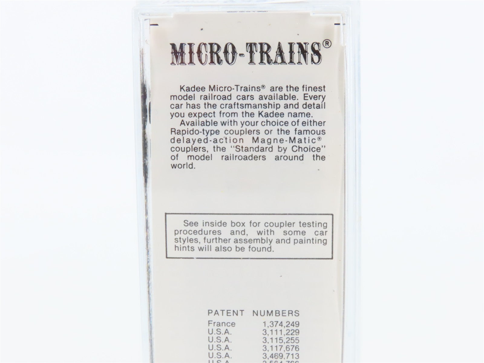 N Kadee Micro-Trains MTL 25130 ELS Escanaba & Lake Superior 50' Box Car 9000 RTR