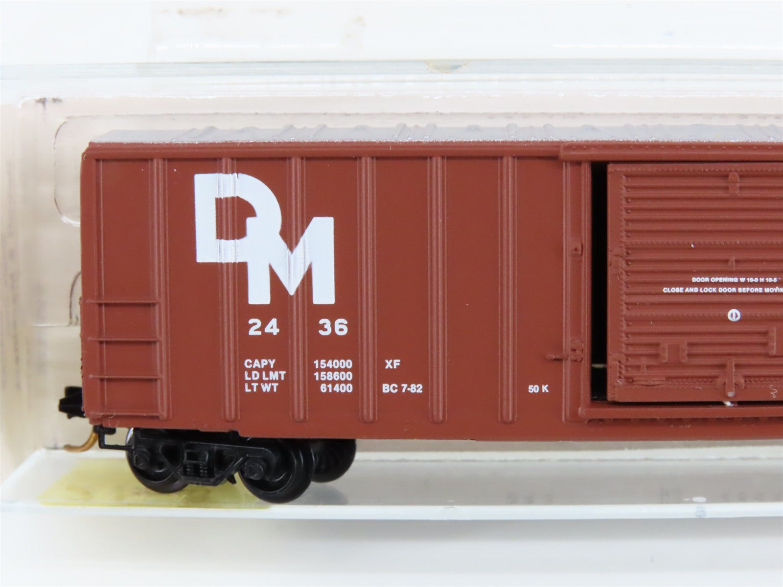 N Scale Kadee Micro-Trains MTL 25280 DM Detroit & Mackinac 50' Box Car 2436 RTR