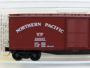 N Scale Micro-Trains MTL 39030 NP Northern Pacific 40' Box Car 38527 RTR