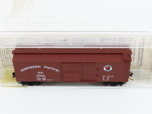 N Scale Micro-Trains MTL 39030 NP Northern Pacific 40' Box Car 38527 RTR