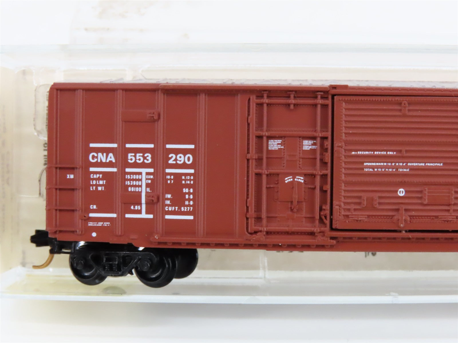 N Scale Kadee Micro-Trains MTL 26030 CNA Canadian National 50' Boxcar 553290 RTR