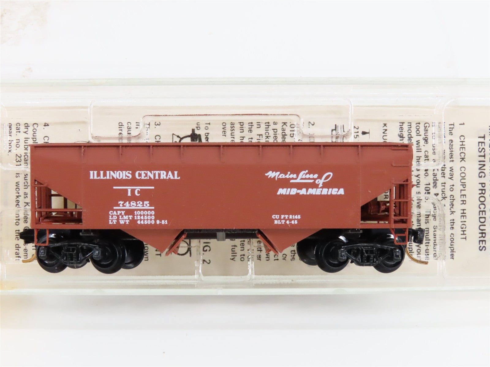 N Scale Micro-Trains MTL 55240 IC Illinois Central 33' 2-Bay Hopper 74825 RTR