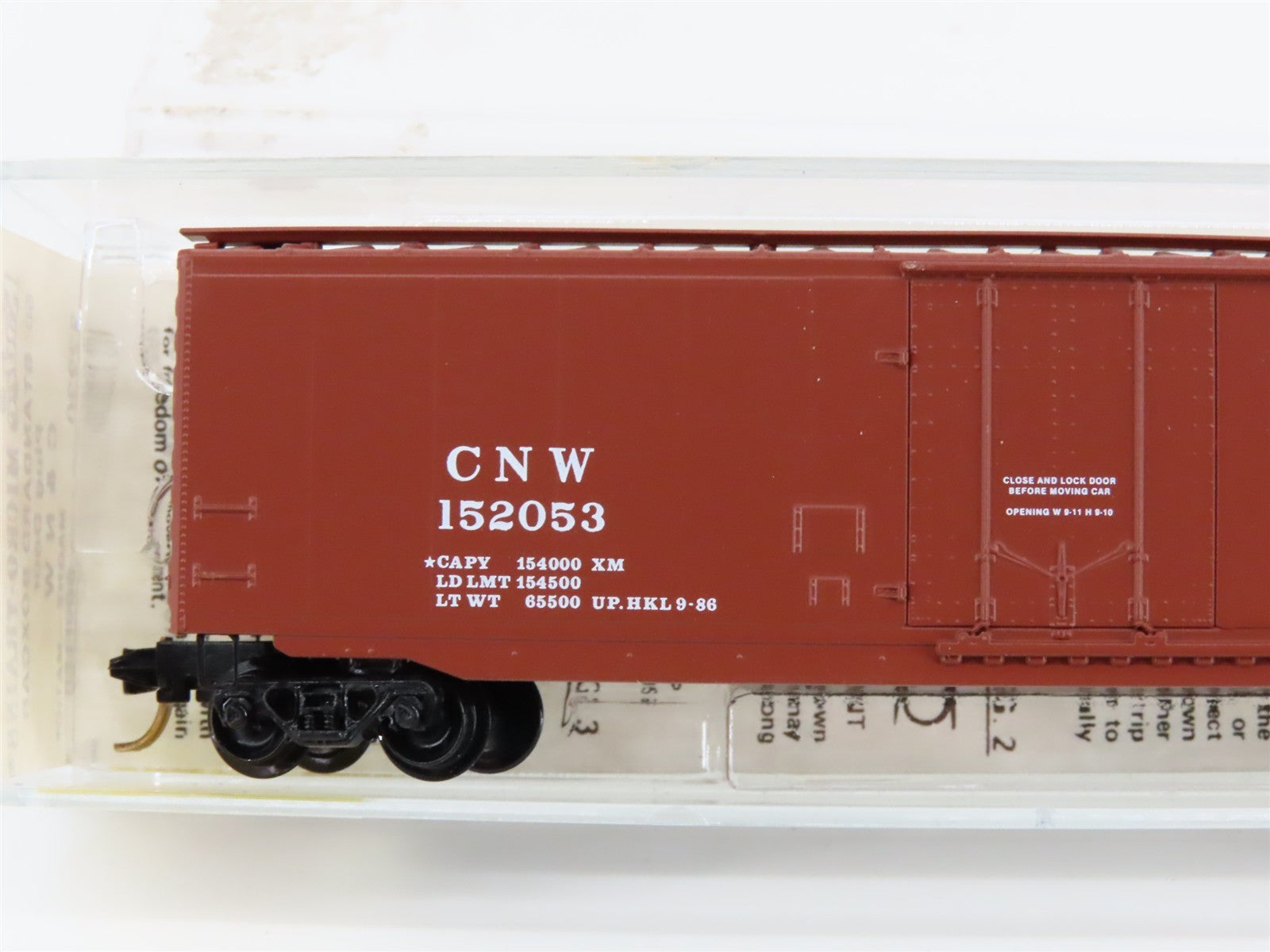 N Kadee Micro-Trains MTL 32230 CNW Chicago & North Western 50' Box Car 152053