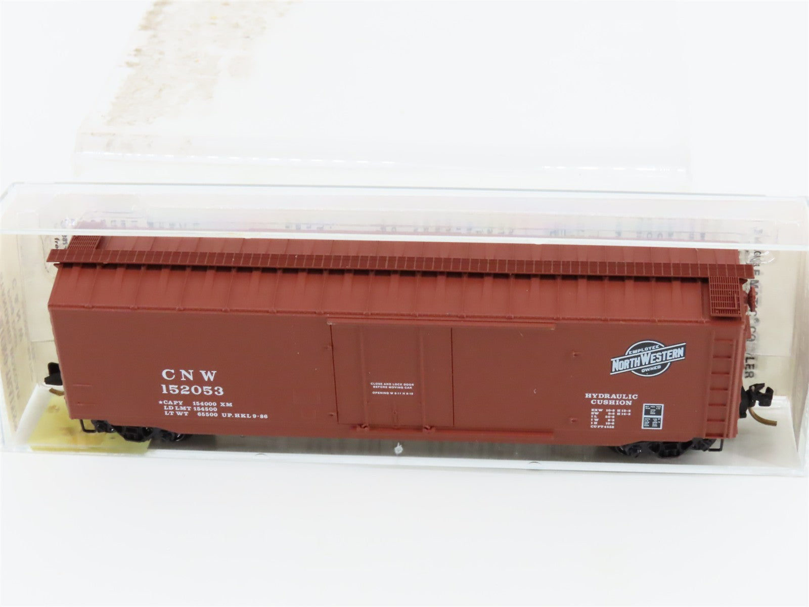 N Kadee Micro-Trains MTL 32230 CNW Chicago & North Western 50' Box Car 152053