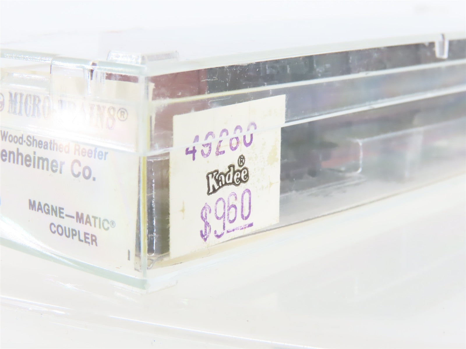 N Scale Micro-Trains MTL 49280 OPPX Oppenheimer Casing Co. 40' Reefer 8025 RTR