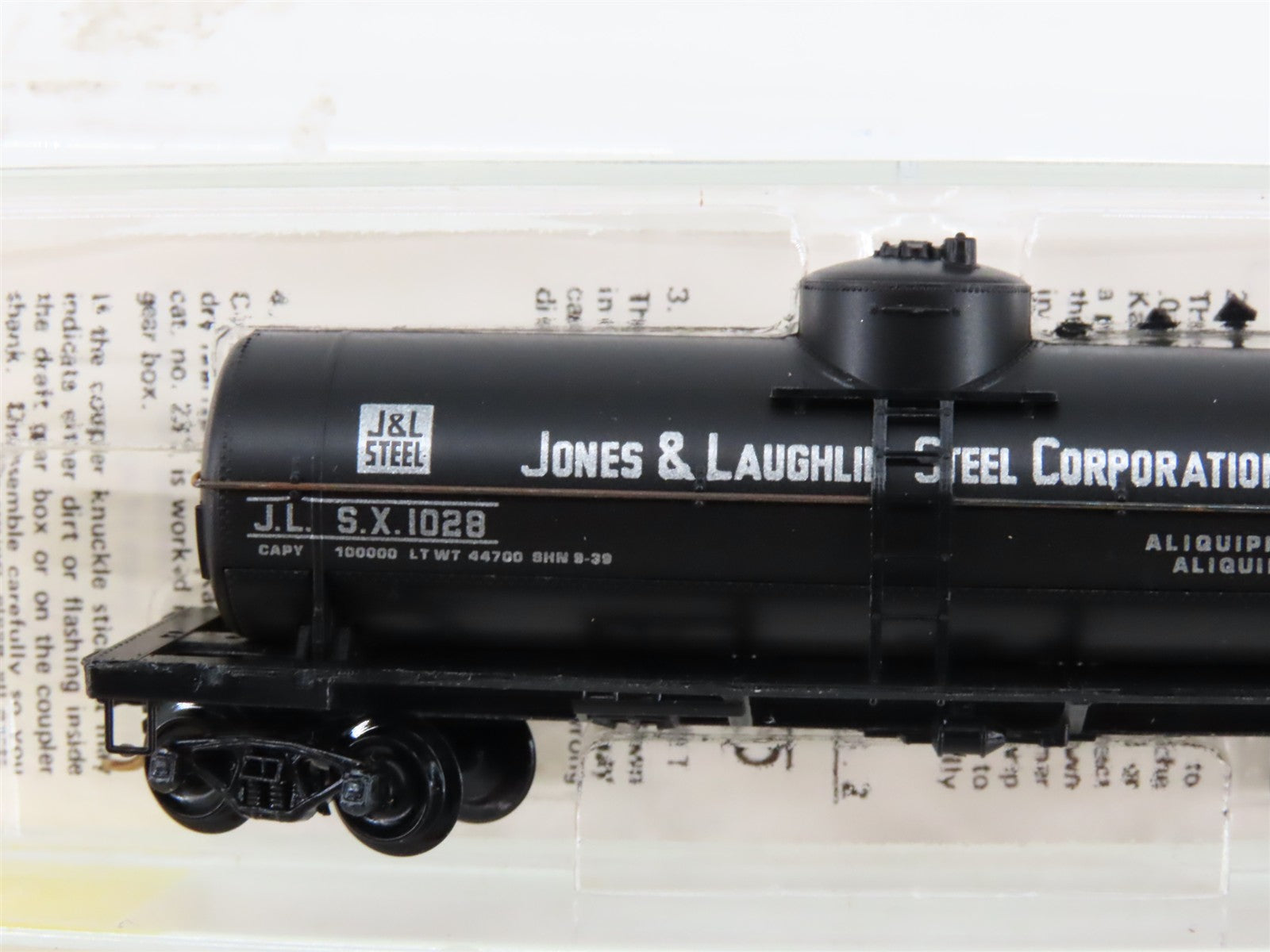 N Scale Micro-Trains MTL 65160 JLSX Jones & Laughlin Steel 39' Tank Car 1028 RTR