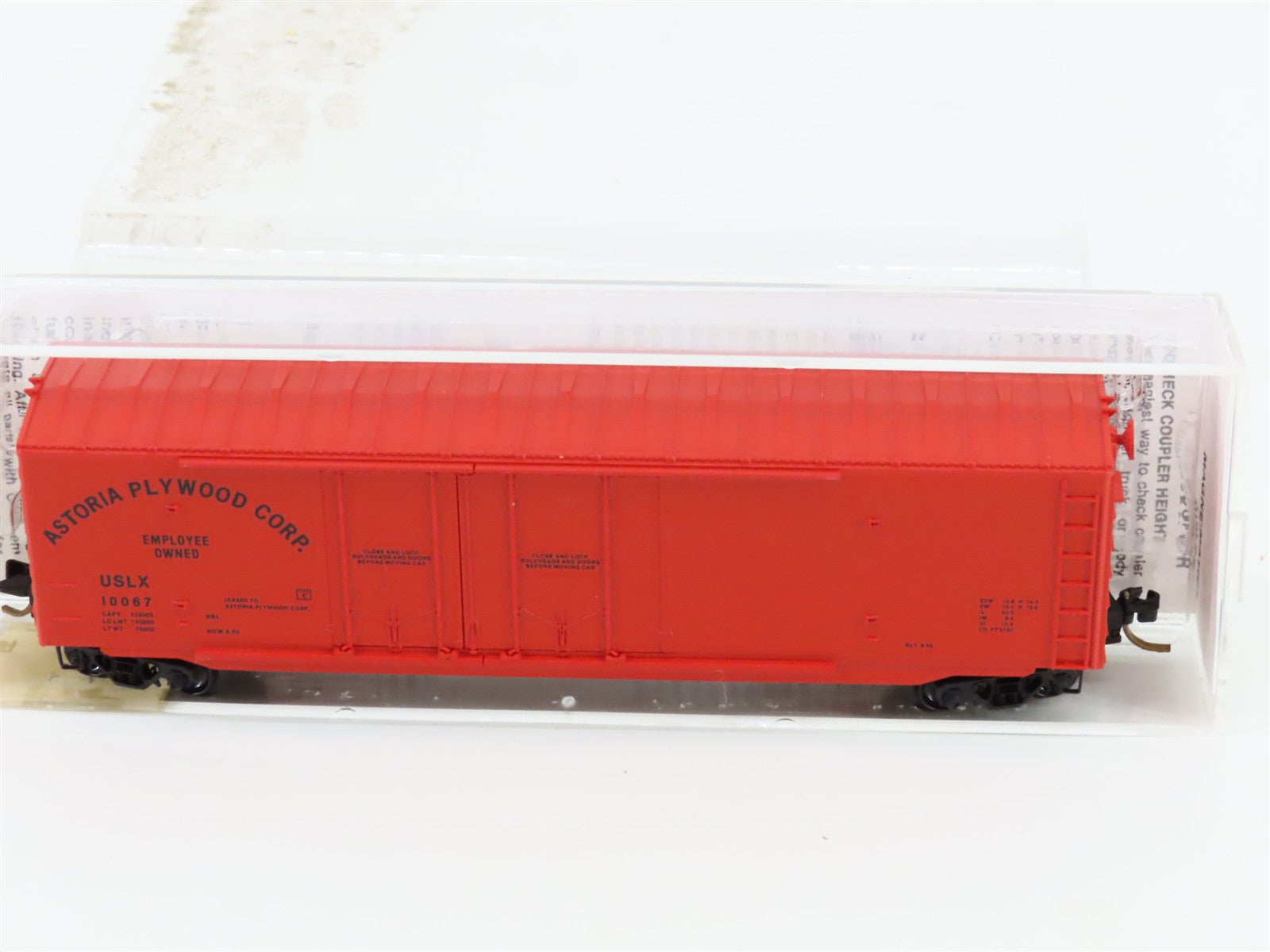 N Scale Micro-Trains MTL 75020 USLX Astoria Plywood Corp. 50' Box Car 10067 RTR