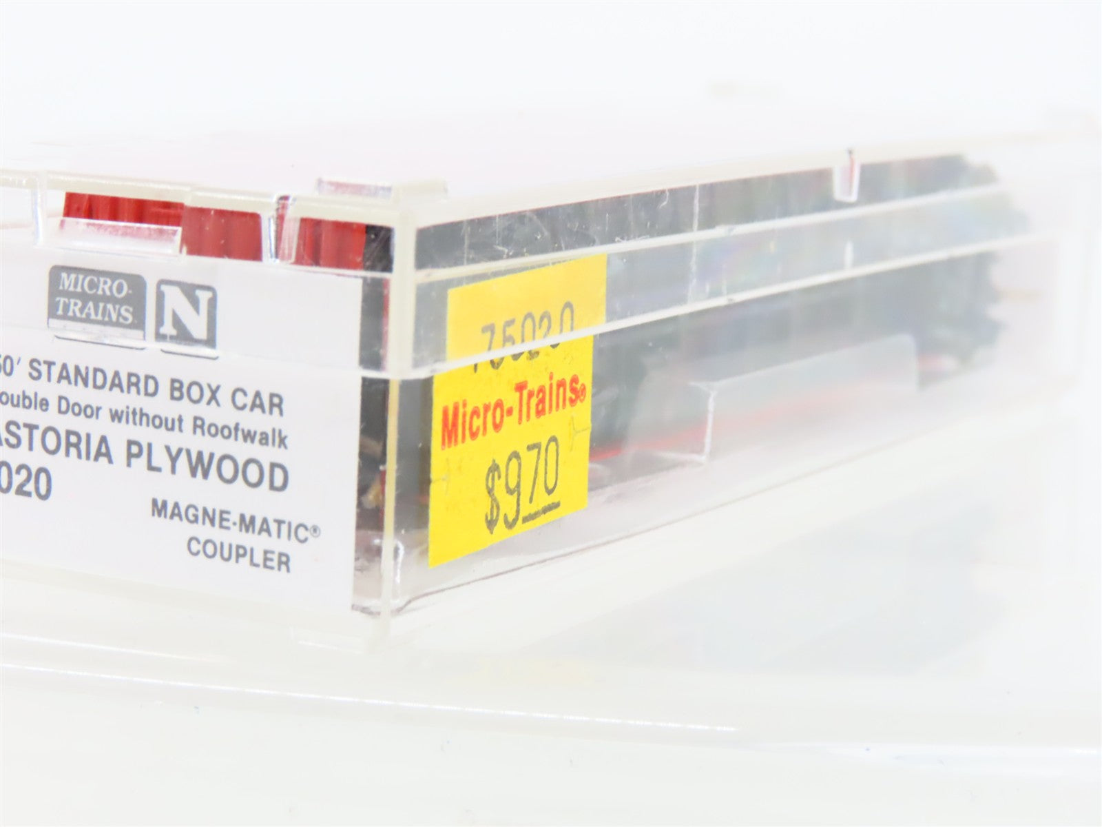 N Scale Micro-Trains MTL 75020 USLX Astoria Plywood Corp. 50' Box Car 10067 RTR