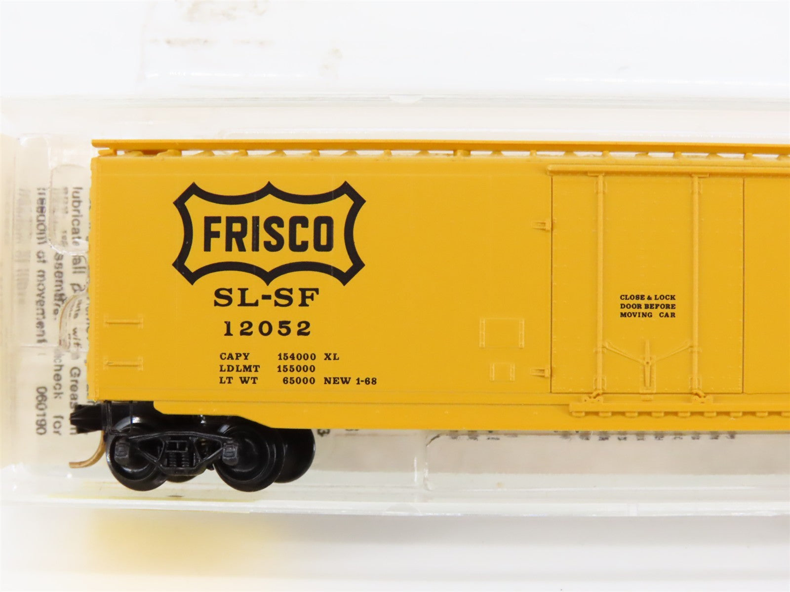 N Scale Micro-Trains MTL 32060 SL-SF Frisco 50' Plug Door Box Car 12052 RTR