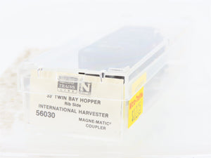 N Scale Micro-Trains MTL 56030 IHCX International Harvester 33' 2-Bay Hopper 551