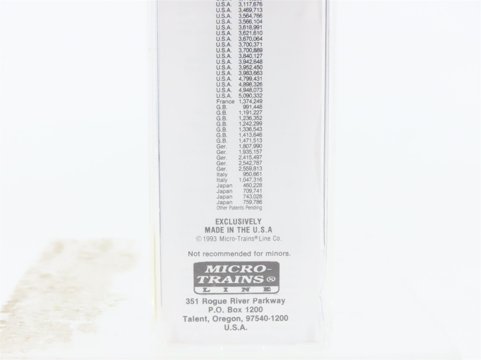 N Scale Micro-Trains MTL 20970 PGE Pacific Great Eastern 40' Box Car 4022 RTR