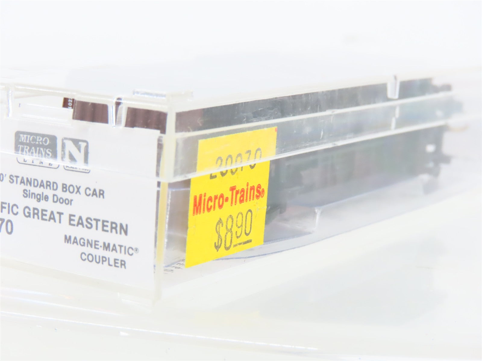 N Scale Micro-Trains MTL 20970 PGE Pacific Great Eastern 40' Box Car 4022 RTR