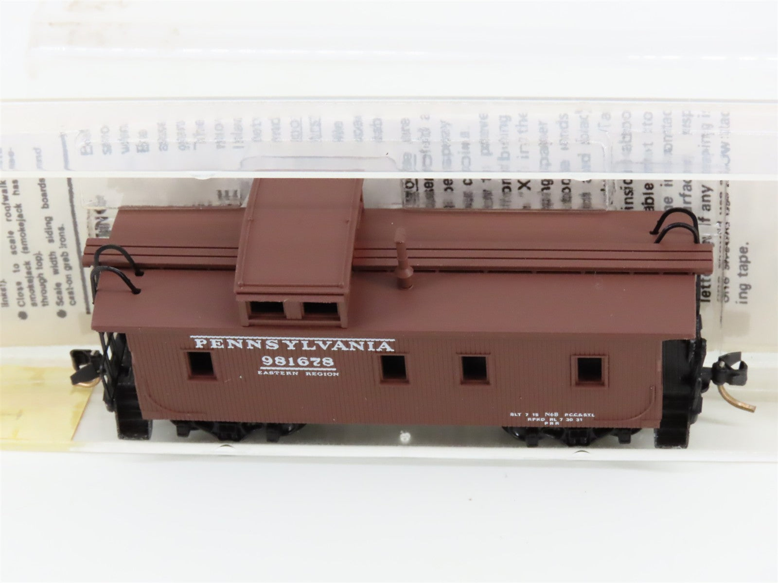 N Scale Micro-Trains MTL 51160 PRR Pennsylvania 34' Wood-Sheathed Caboose RTR