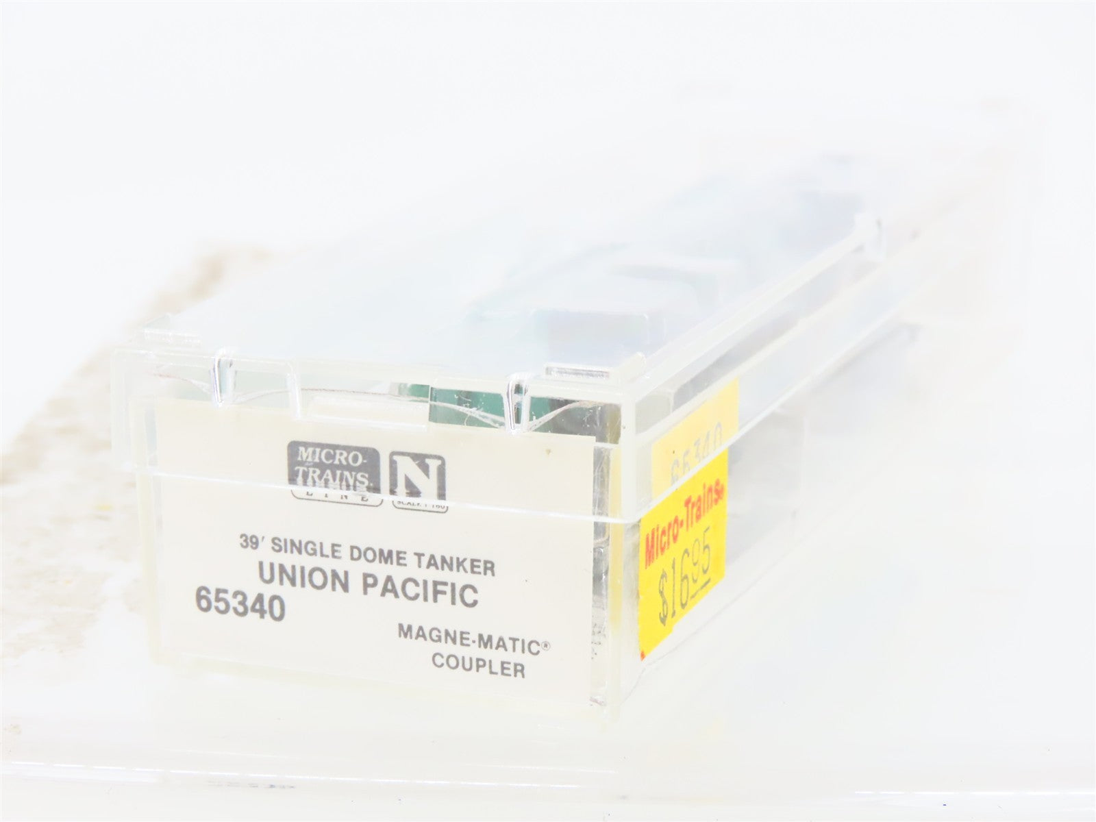N Scale Micro-Trains MTL 65340 UP Union Pacific 39' Tank Car 908833 RTR