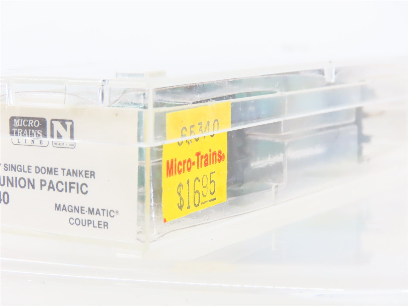 N Scale Micro-Trains MTL 65340 UP Union Pacific 39' Tank Car 908833 RTR