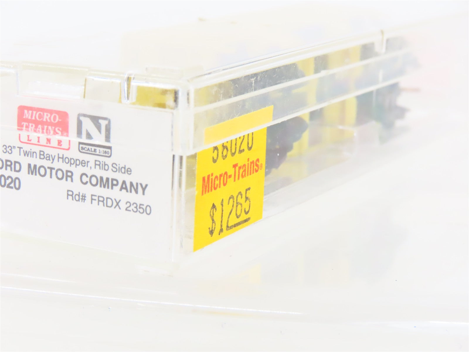 N Scale Micro-Trains MTL 56020 FRDX Ford Motor Company 33' 2-Bay Hopper 2350 RTR