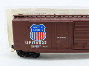 N Scale Micro-Trains MTL 33050 Union Pacific 50' Plug & Sliding Door Box Car RTR
