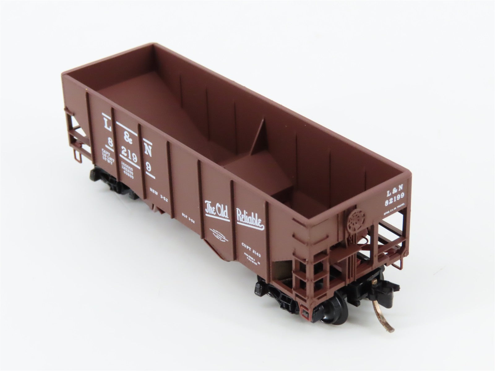 N Scale Micro-Trains MTL 56260 L&N Louisville & Nashville 33' 2-Bay Hopper RTR