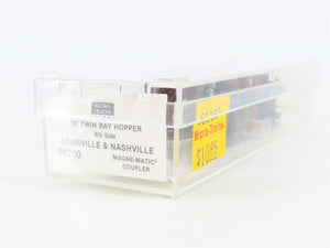 N Scale Micro-Trains MTL 56260 L&N Louisville & Nashville 33' 2-Bay Hopper RTR