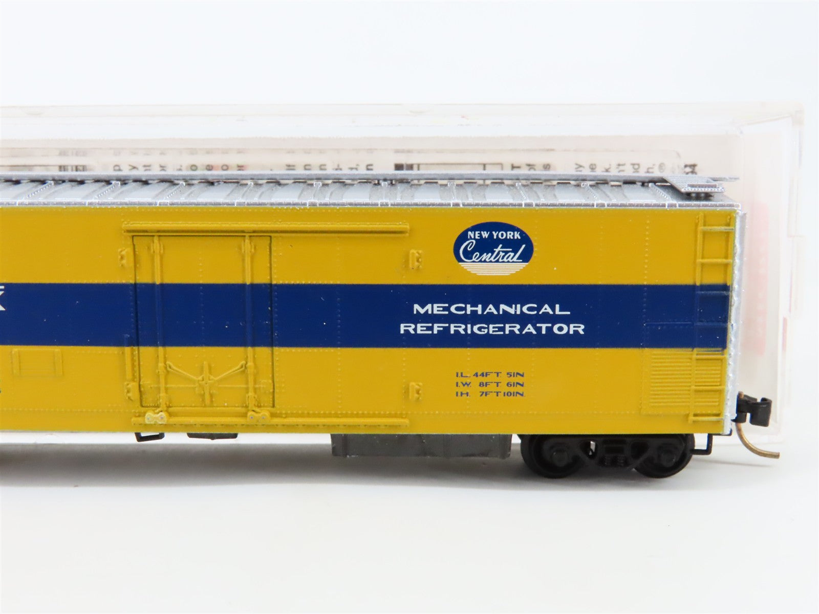 N Scale Micro-Trains MTL 69080 NYMX New York Central 51' Reefer 1025 RTR