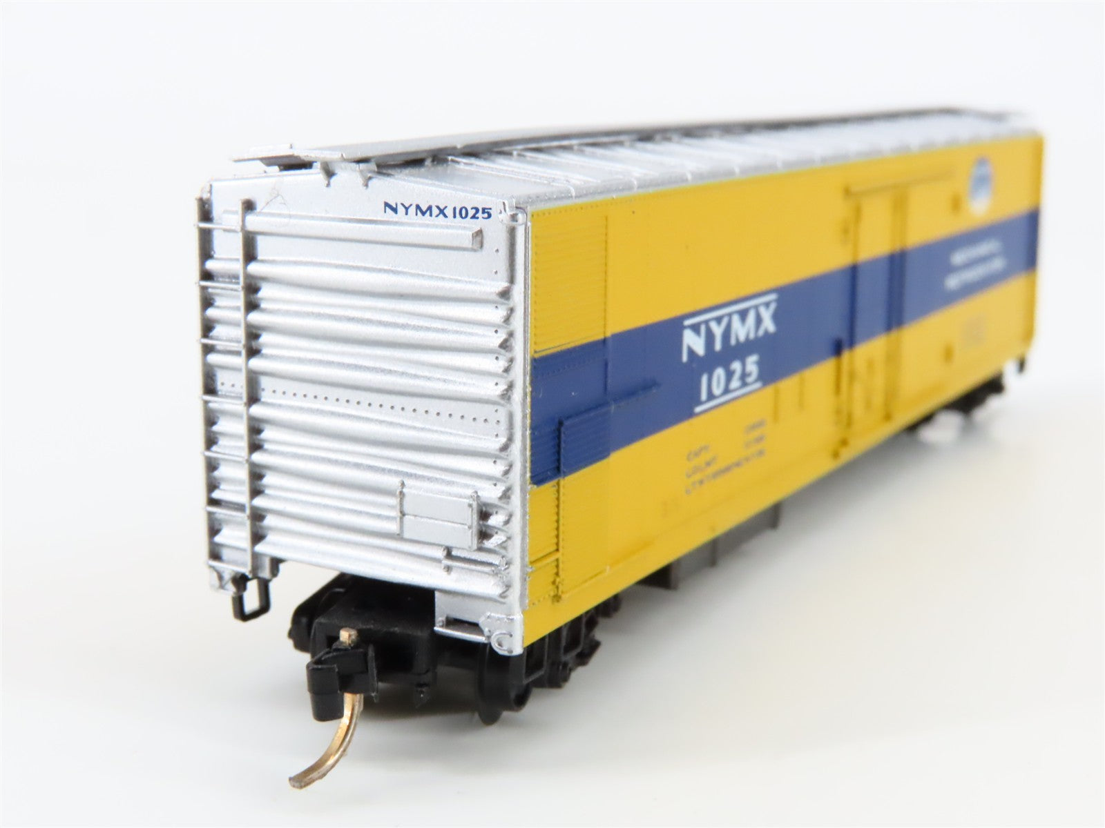 N Scale Micro-Trains MTL 69080 NYMX New York Central 51' Reefer 1025 RTR