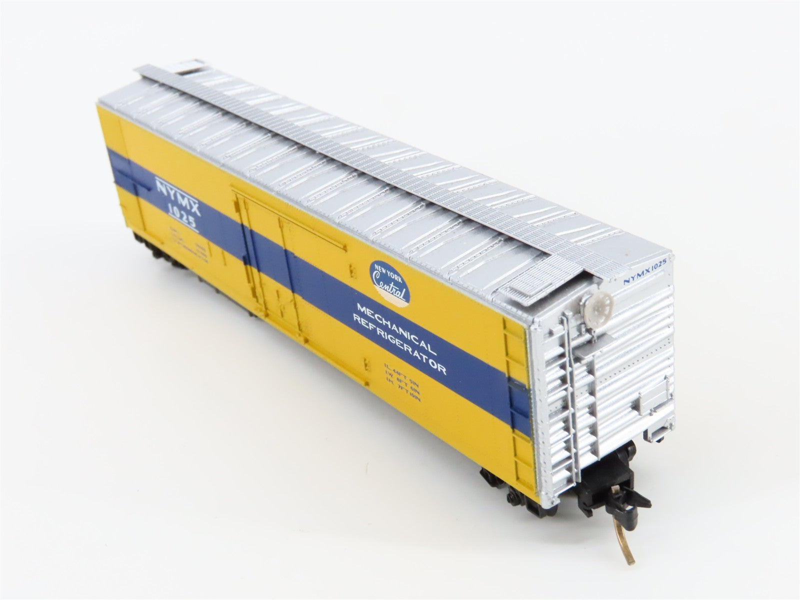 N Scale Micro-Trains MTL 69080 NYMX New York Central 51' Reefer 1025 RTR