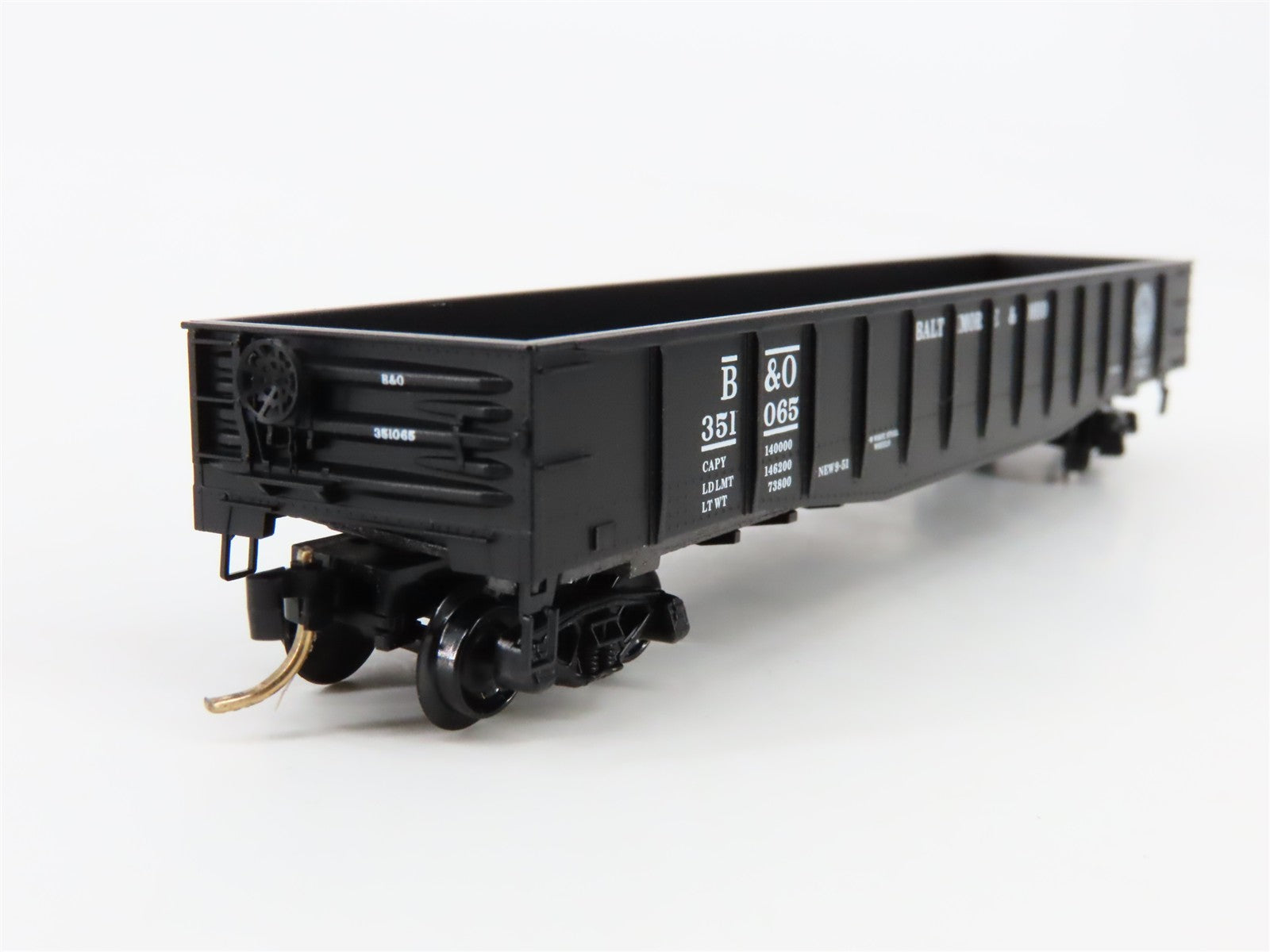N Scale Micro-Trains MTL 105030 B&O Baltimore & Ohio 50' Fixed End Gondola RTR