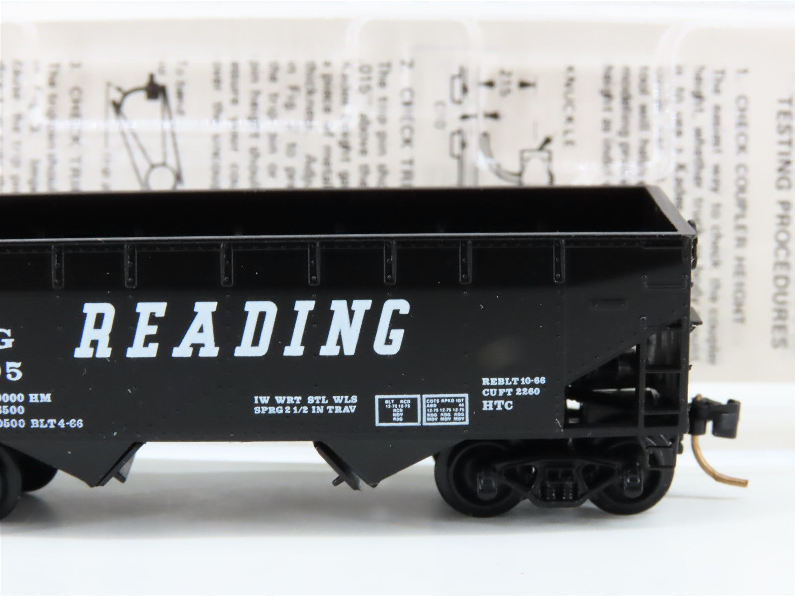 N Scale Micro-Trains MTL 55220 RDG Reading 33' 2-Bay Hopper 64395 RTR