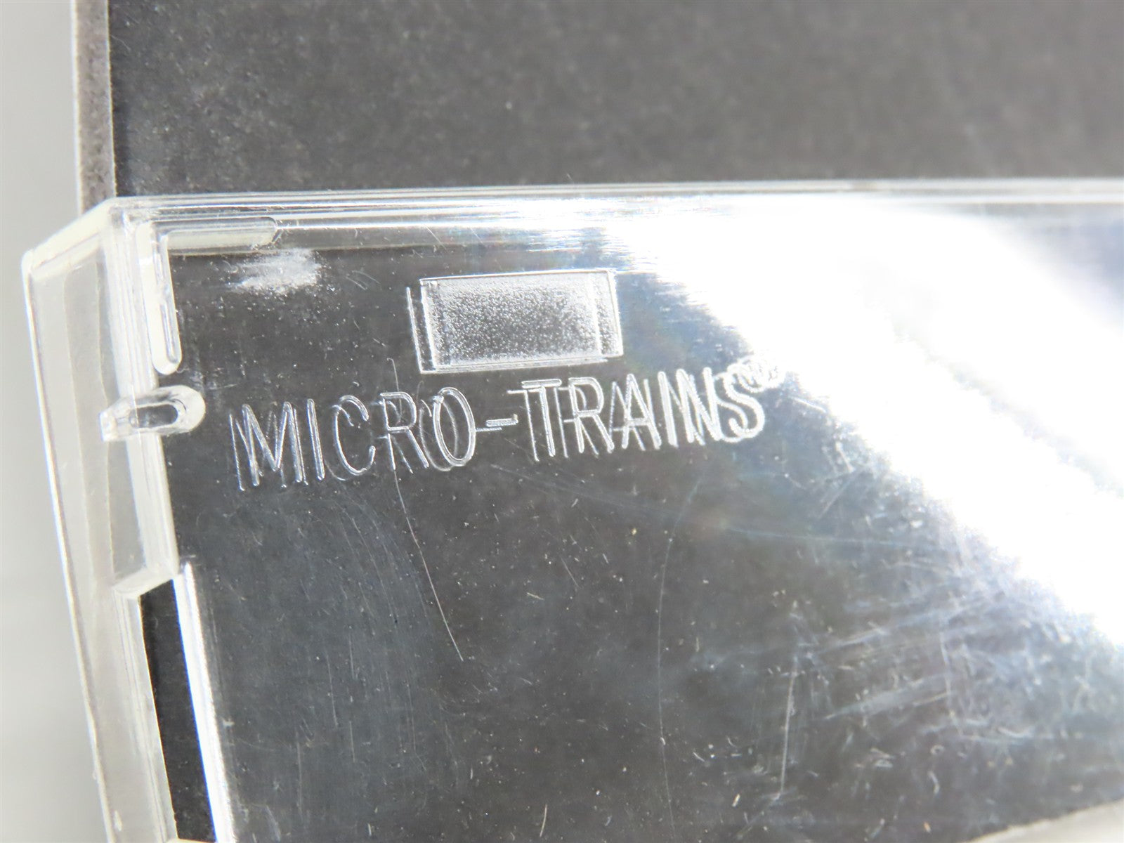 N Scale Micro-Trains MTL 06500270 Alaska Railroad 39' Single Dome Tank Car RTR