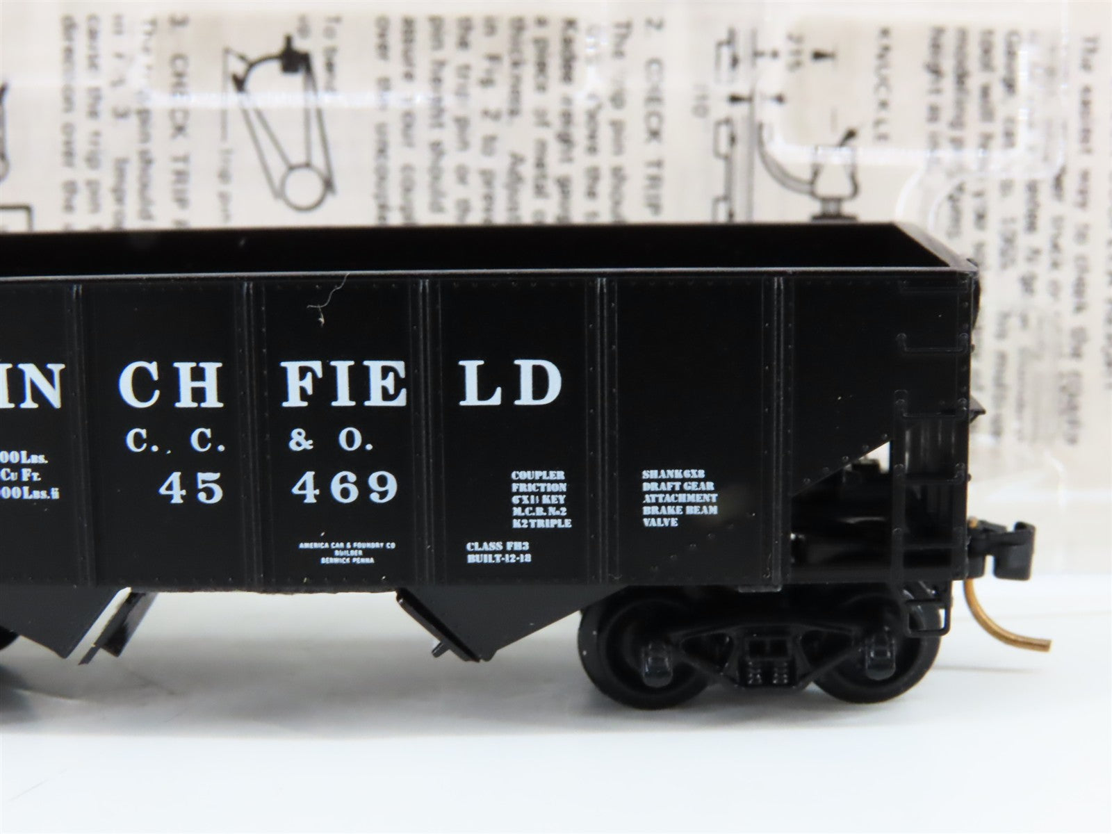 N Scale Micro-Trains MTL 56190 CCO Clinchfield 33' Twin Bay Hopper 45469 RTR