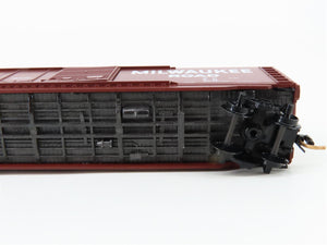 N Scale Micro-Trains MTL 33100 MILW Milwaukee Road 50' Box Car 12122 RTR